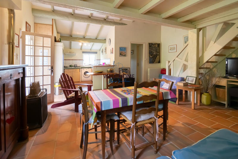 Maison - 213 m² - 8 pièces