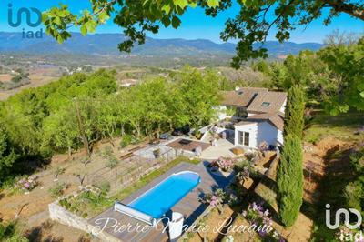 Maison - 185 m² - 6 pièces