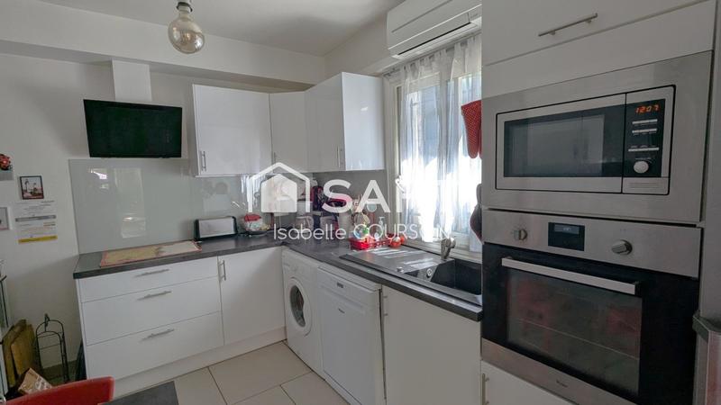 Maison - 186 m² - 8 pièces