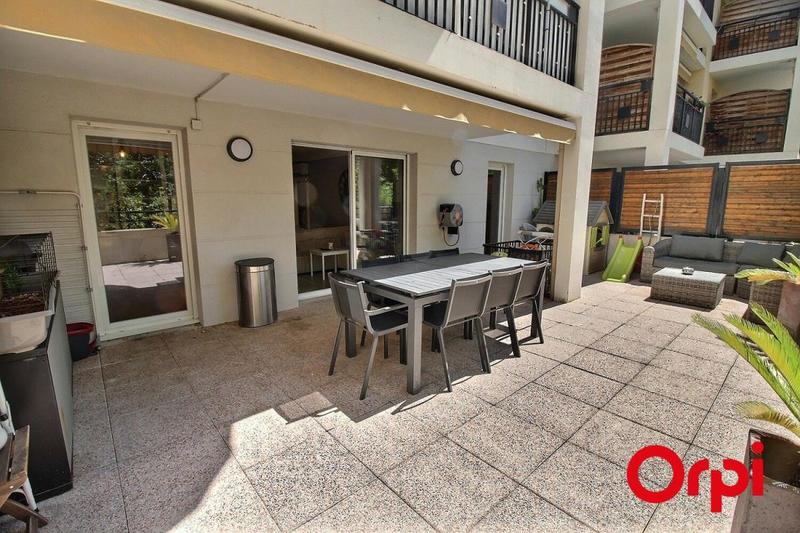 Appartement - 71 m² - 3 pièces