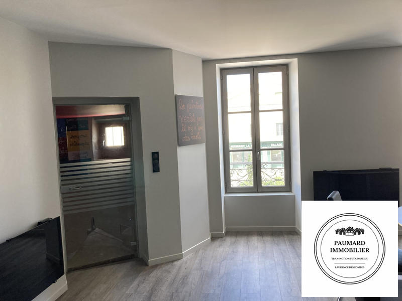 Bureau - 40 m² - 1 pièce