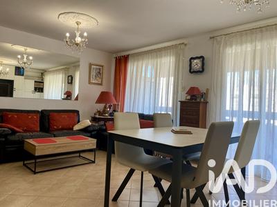 Appartement - 81 m² - 4 pièces