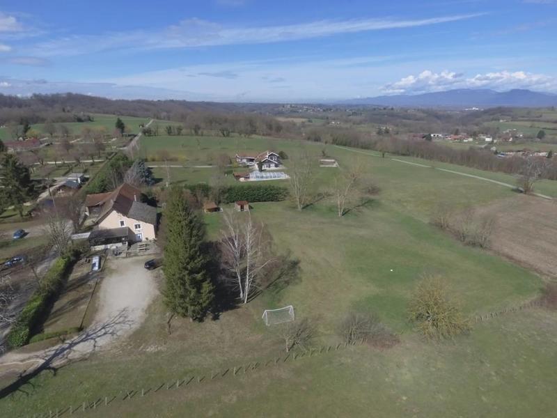 Corps de ferme - 350 m² - 10 pièces