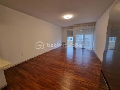 Appartement - 68 m² - 3 pièces