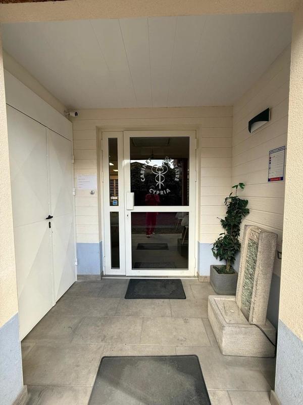 Bureau - 398 m² - 5 pièces