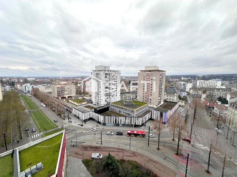 Appartement - 107 m² - 4 pièces