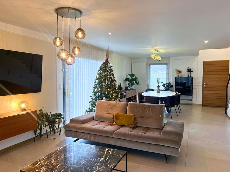 Maison - 147 m² - 5 pièces