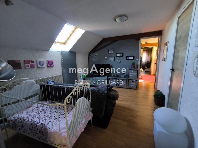 Maison - 168 m² - 7 pièces