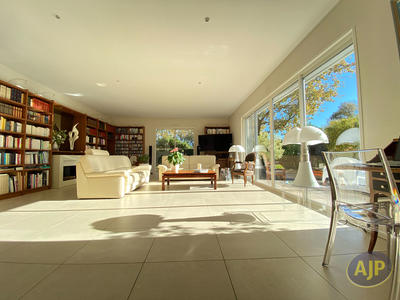 Maison - 176 m² - 5 pièces