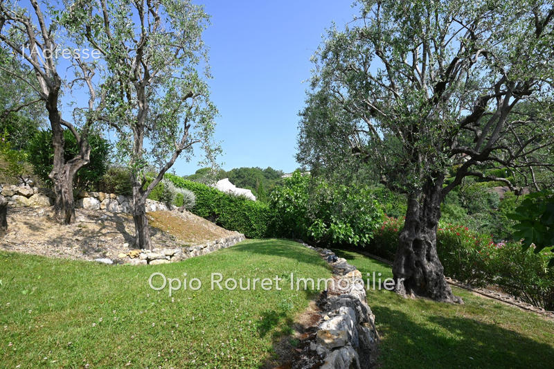 Maison - 195 m² - 7 pièces