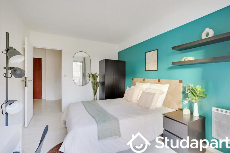 Chambre - 10 m² - 1 pièce