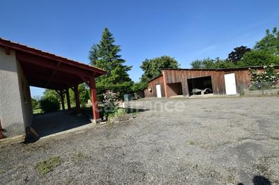 Maison - 163 m² - 7 pièces