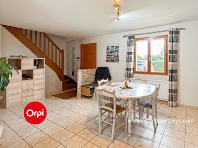 Maison - 106 m² - 6 pièces