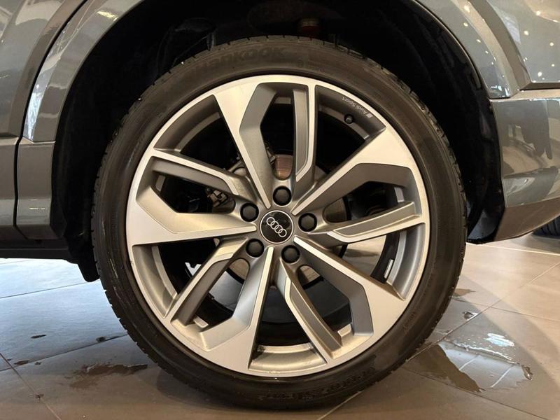 Audi Q2 35 Tfsi 150 s tronic 7 s line Plus