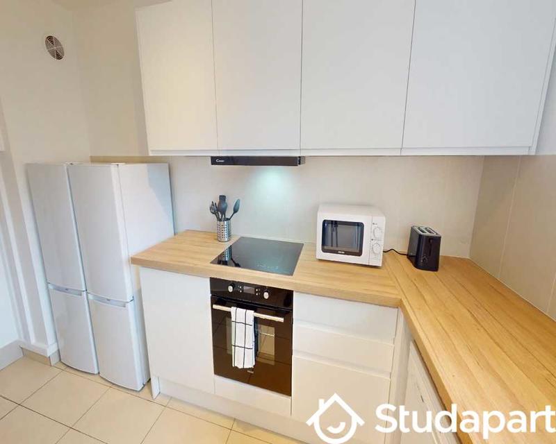 Chambre - 50 m² - 1 pièce