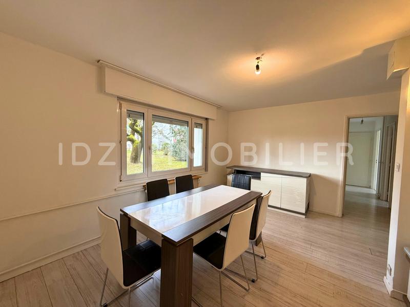 Appartement - 75 m² - 4 pièces