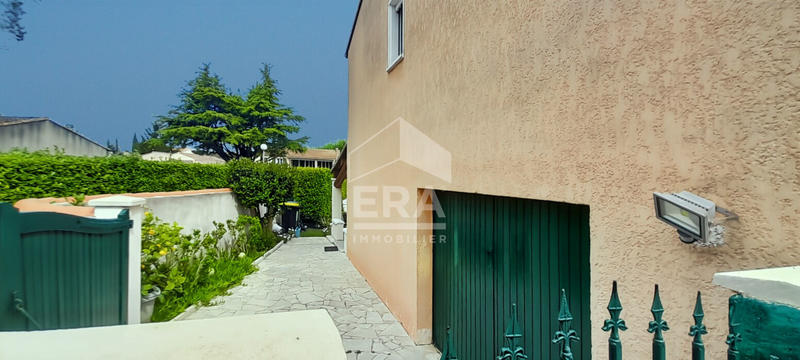 Maison - 168 m² - 6 pièces