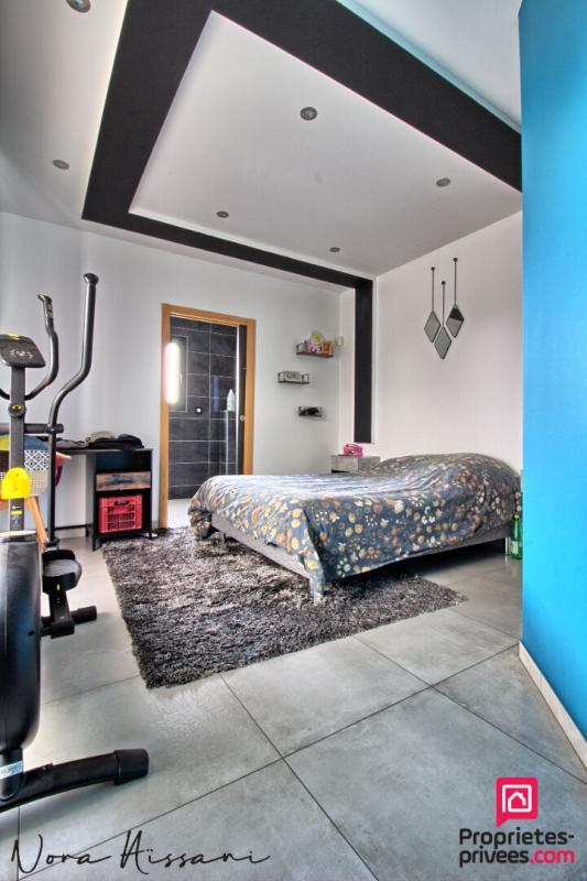 Maison - 180 m² - 6 pièces