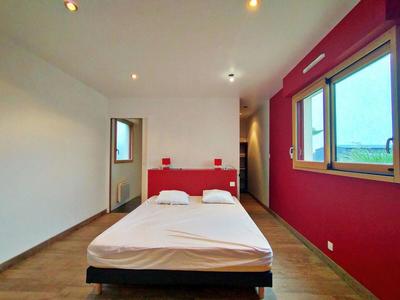 Maison - 155 m² - 6 pièces