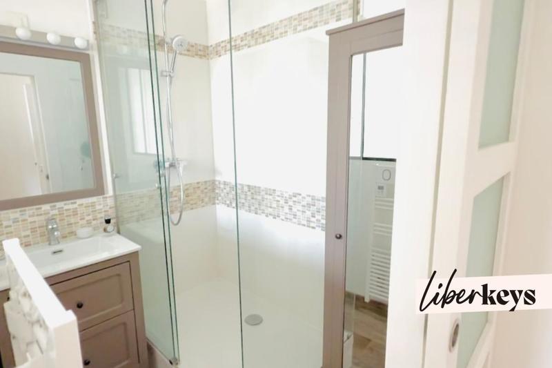 Appartement bourgeois - 66 m² - 2 pièces