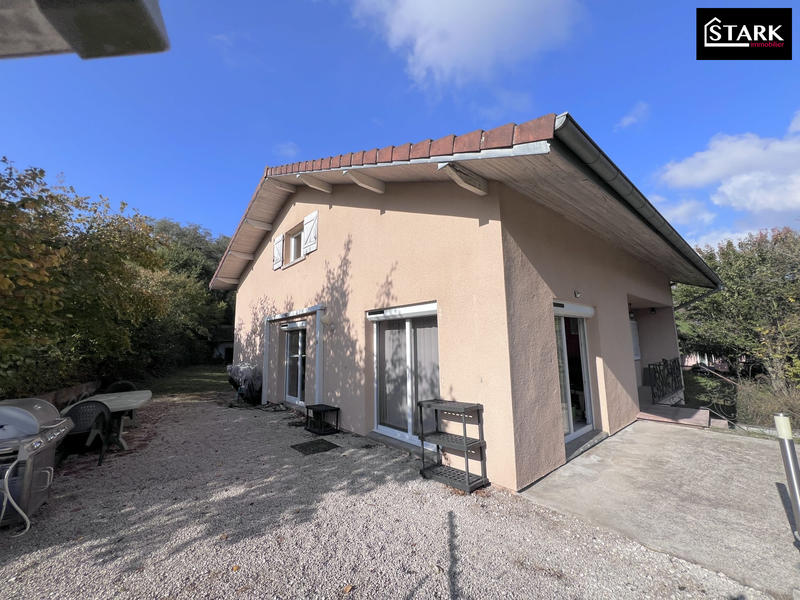 Maison - 165 m² - 5 pièces