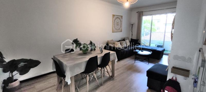 Appartement - 76 m² - 4 pièces