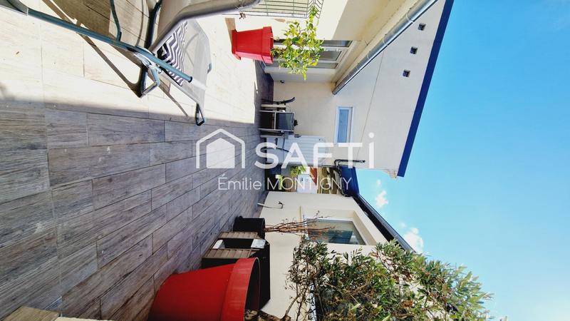 Maison - 219 m² - 9 pièces