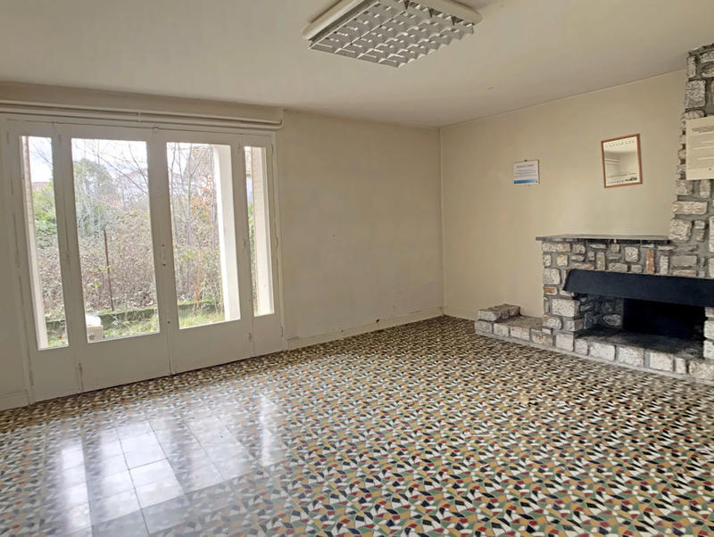 Maison - 283 m² - 10 pièces