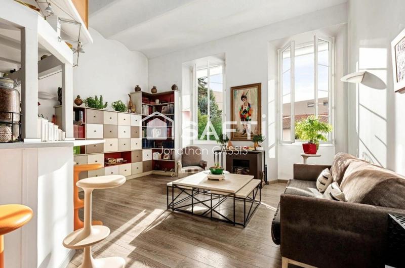 Appartement - 72 m² - 2 pièces