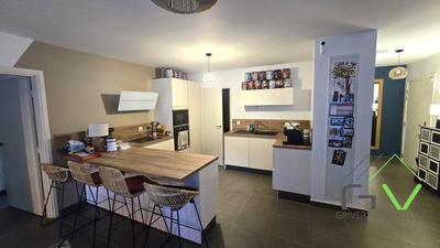 Appartement - 76 m² - 3 pièces