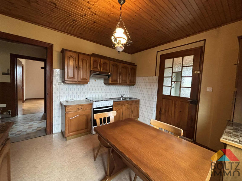 Maison - 126 m² - 7 pièces