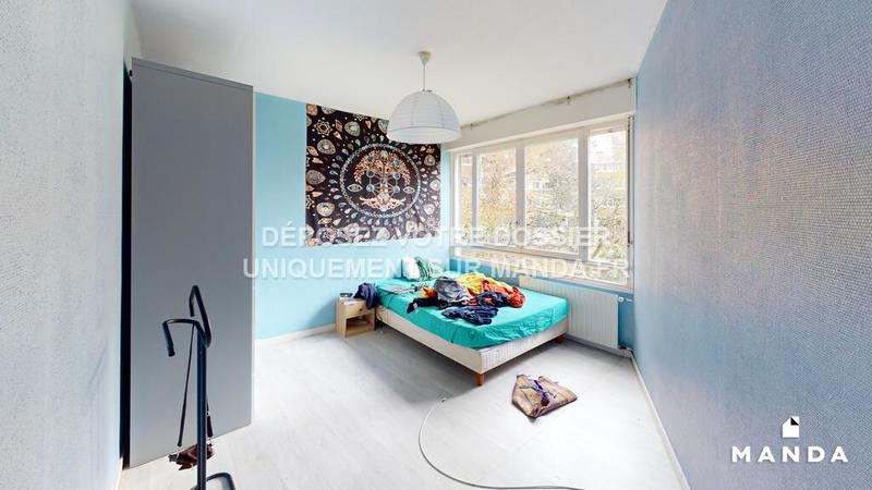 Chambre - 11 m² - 4 pièces