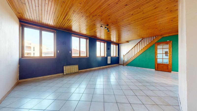 Appartement - 95 m² - 5 pièces