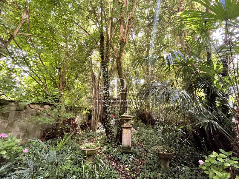 Maison - 200 m² - 4 pièces