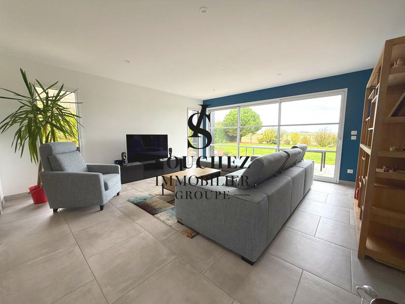 Maison - 185 m² - 7 pièces