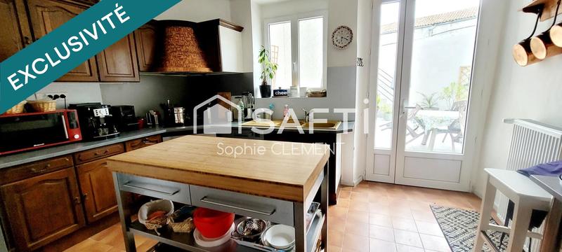 Maison - 221 m² - 6 pièces
