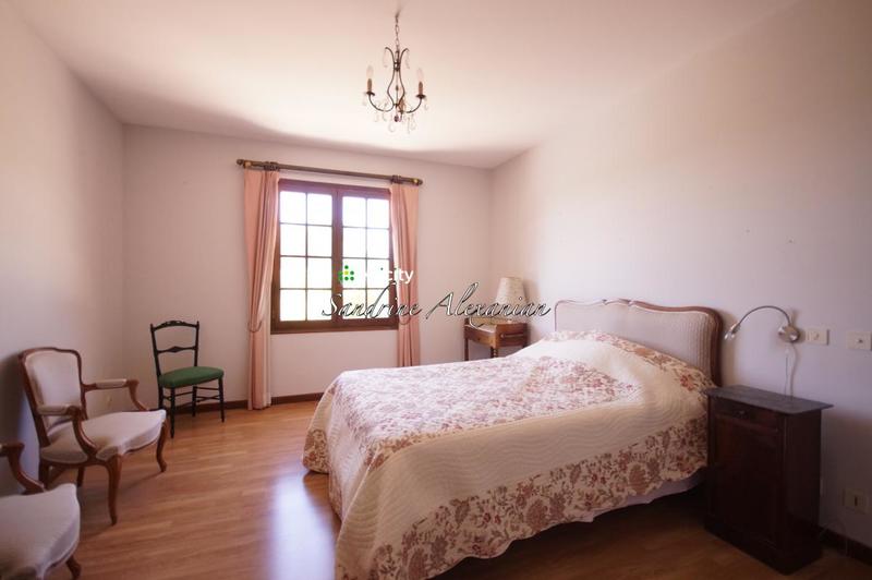 Maison - 135 m² - 5 pièces