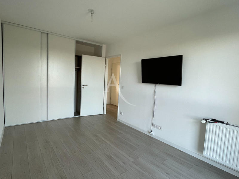 Appartement - 82 m² - 3 pièces