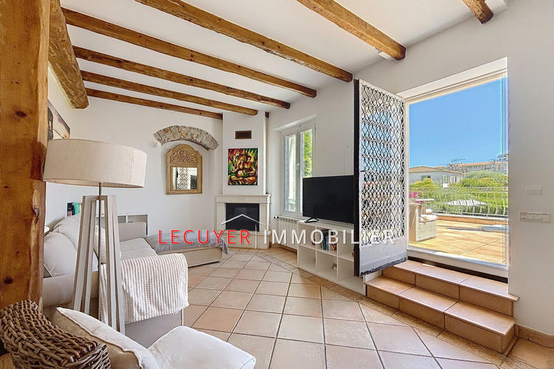 Maison - 153 m² - 7 pièces