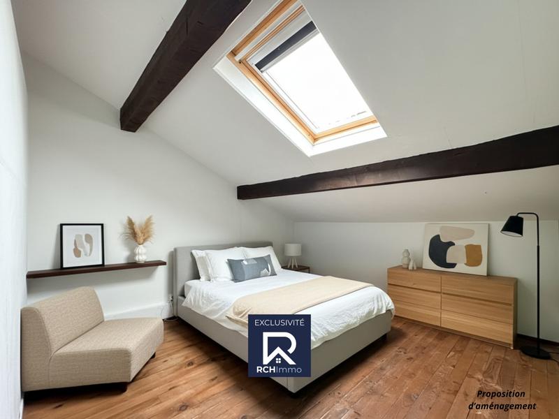 Maison traditionnelle - 124 m² - 7 pièces