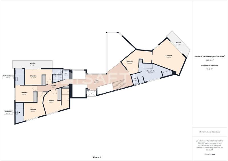 Maison - 390 m² - 9 pièces