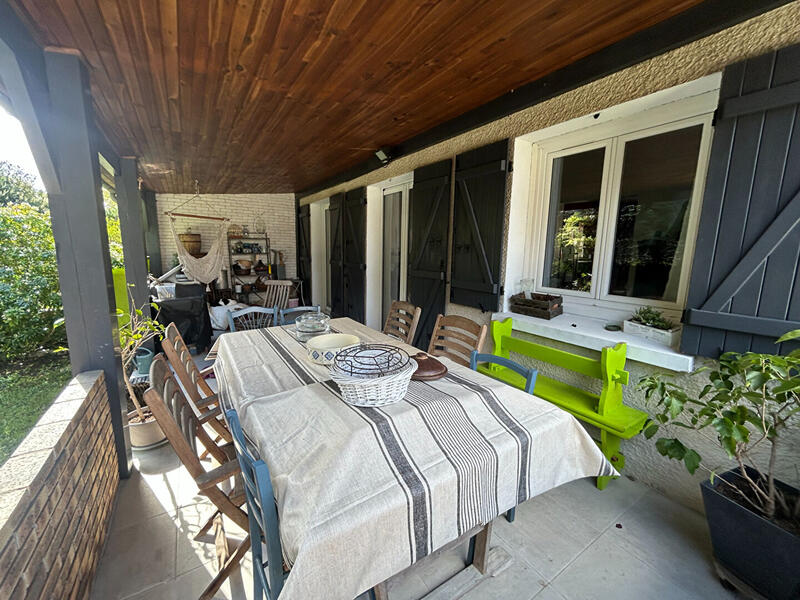 Maison - 80 m² - 5 pièces