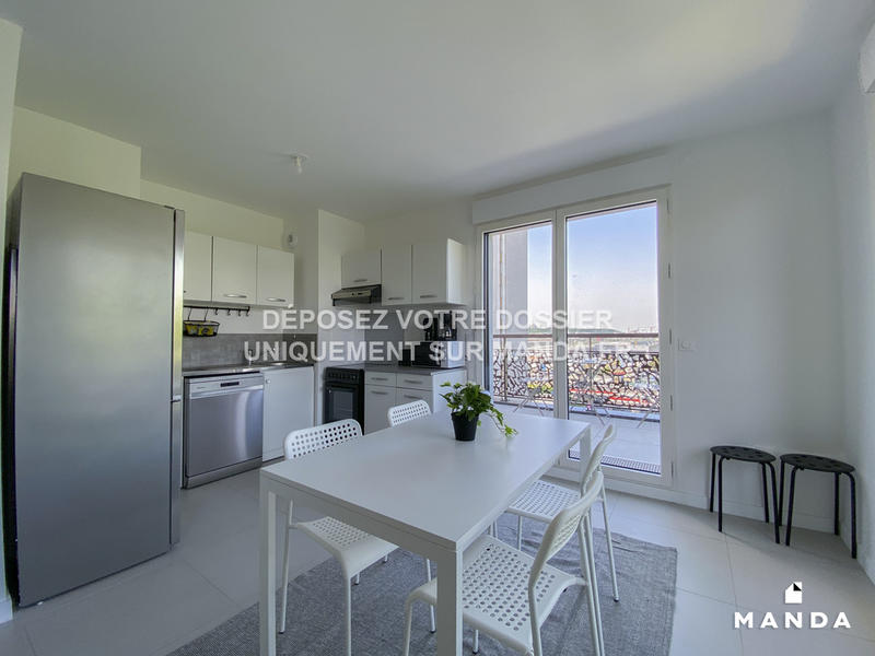 Chambre - 10 m² - 4 pièces