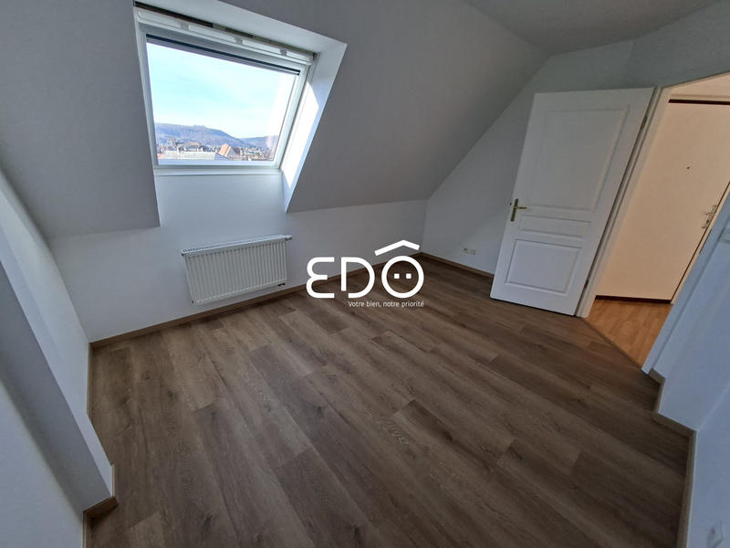 Appartement - 82 m² - 4 pièces