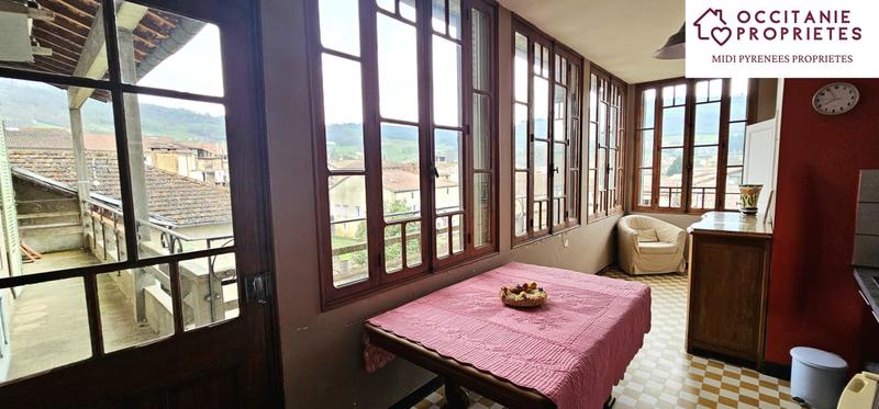 Maison de village - 242 m² - 10 pièces