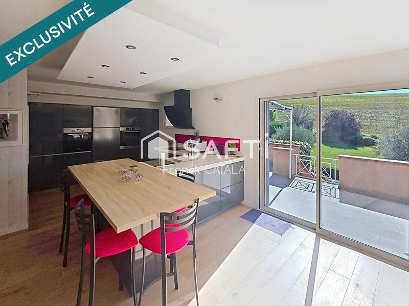 Maison - 185 m² - 6 pièces