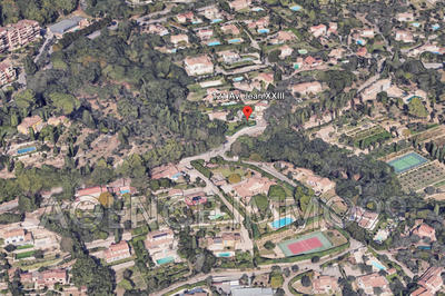 Parking / Garage - 13 m²