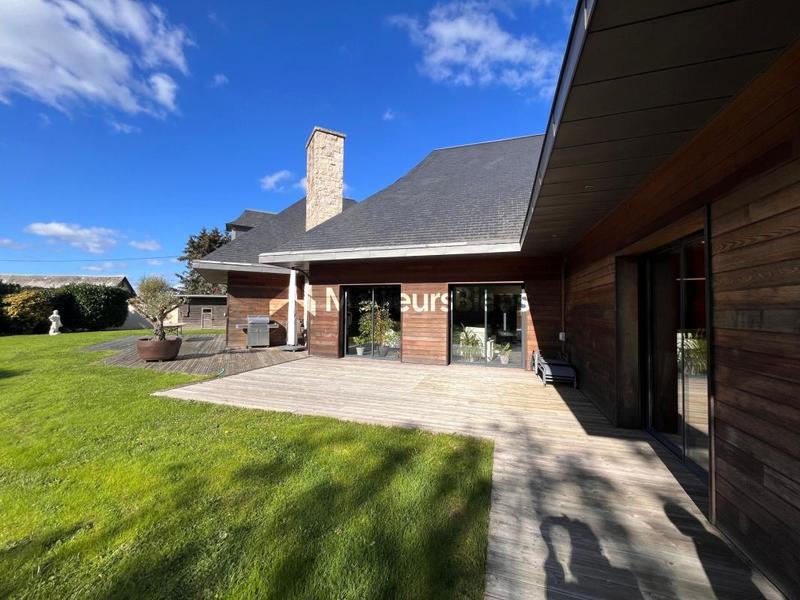 Maison d'architecte - 285 m² - 9 pièces