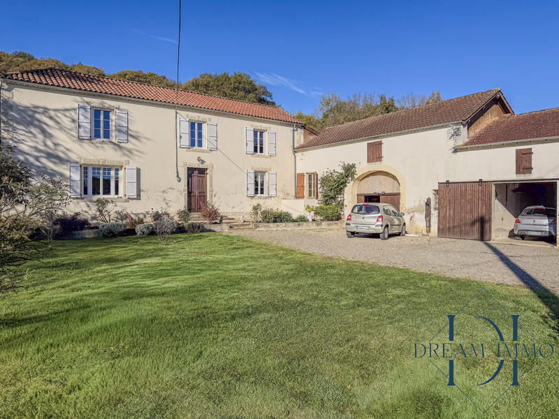 Maison - 172 m² - 6 pièces