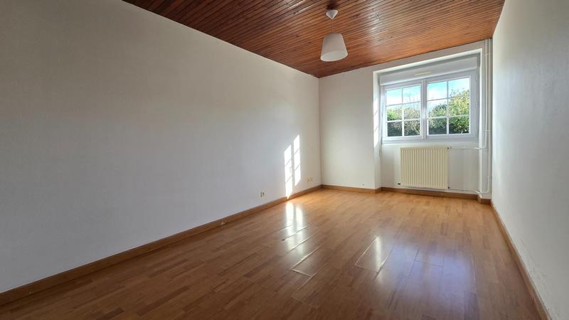 Maison - 144 m² - 6 pièces